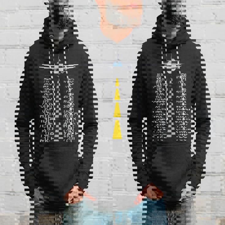 Pilot & Flugzeug Phonetisches Alphabet Geschenk Flughafen Kapuzenpullover Geschenke für Ihn