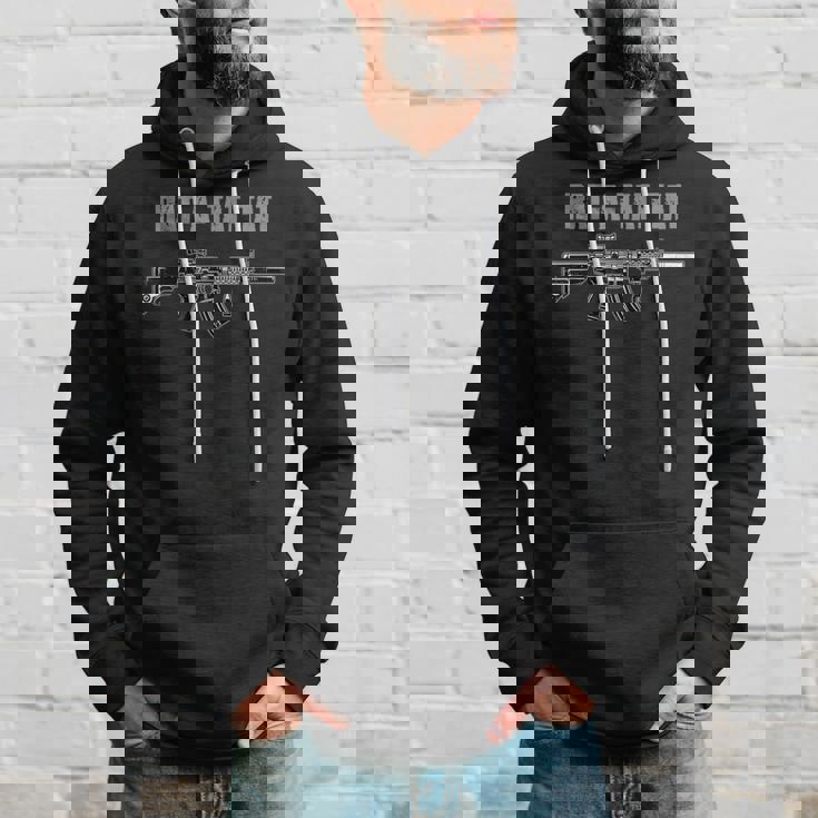 Rat-A-Tat Tat M-4 Ar-15 Rifle Gun Amantes De Pistola Sudadera Regalos para él