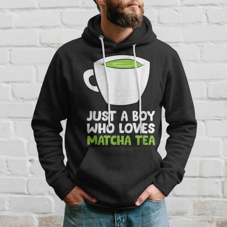 Solo Un Chico Al Que Le Encanta El Té Matcha Sudadera Regalos para él