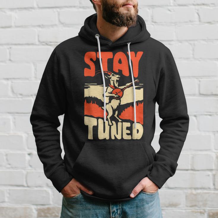 Stay Tuned Mountain Goat Banjo Music Bluegrass Kapuzenpullover Geschenke für Ihn