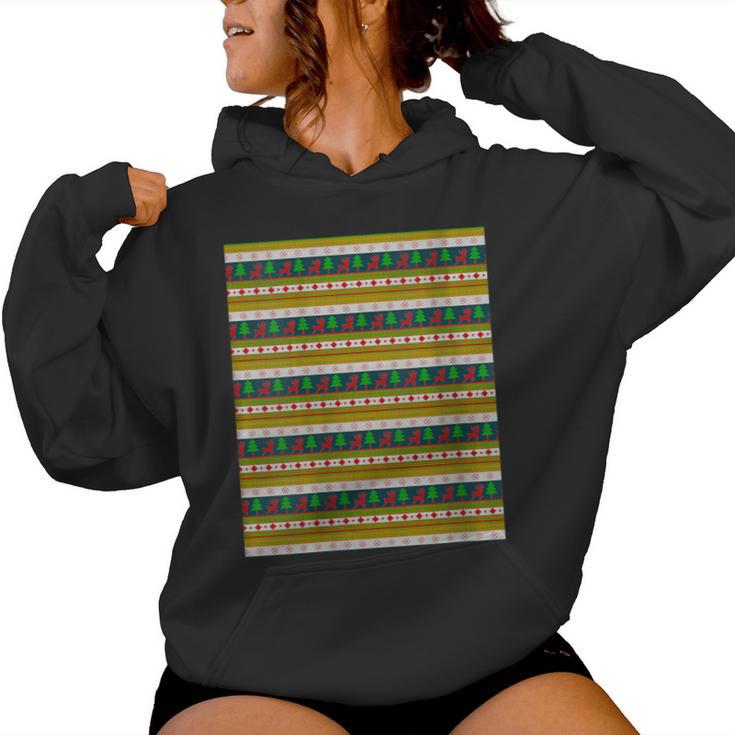 Reindeer And Christmas Tree Knit Pattern Women's Hoodie