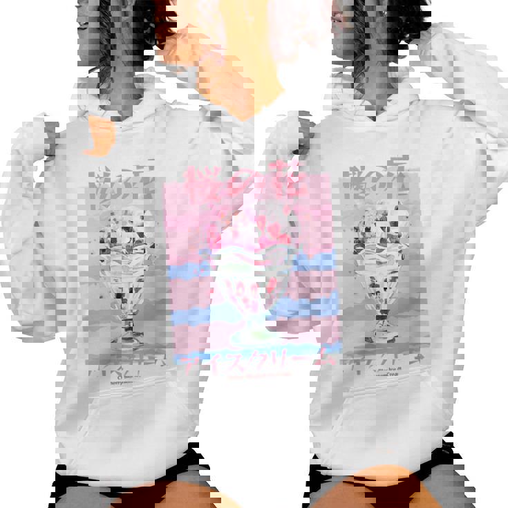 Japanese Cherry Blossom Ice Ecriture Japonaise Glace Sakura Sweat à capuche femme