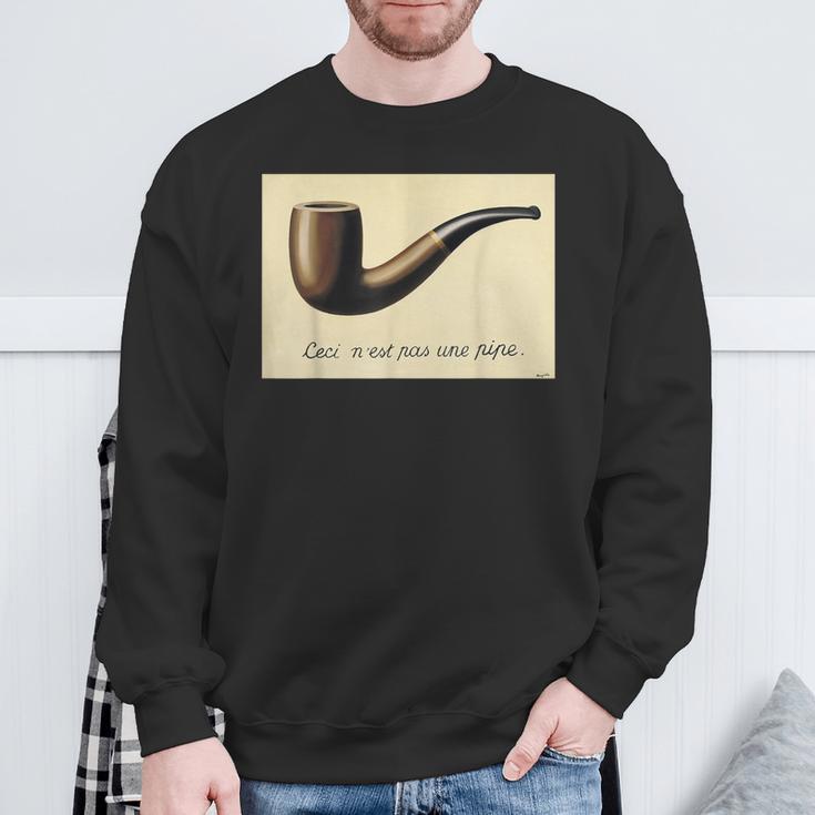 The Betrayal Of Images Of Famous Painting Sweatshirt Geschenke für alte Männer