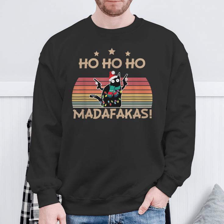 Catintage Pew Pew Madafakas Cat Ho Ho Ho Christmas Sweatshirt Geschenke für alte Männer