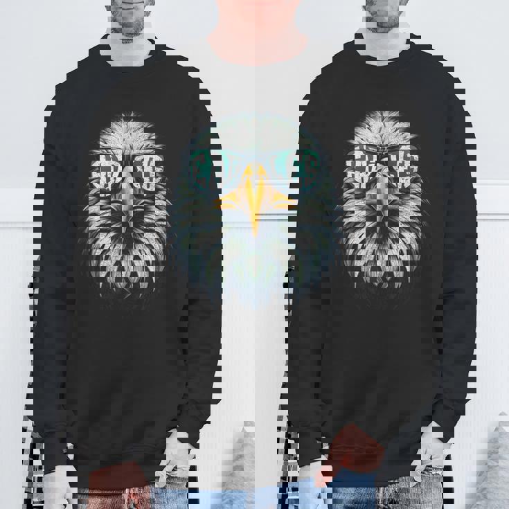 Cool Face Eagle With Sunglasses Vintage Eagles Flying Bird Sweatshirt Gifts for Old Men
