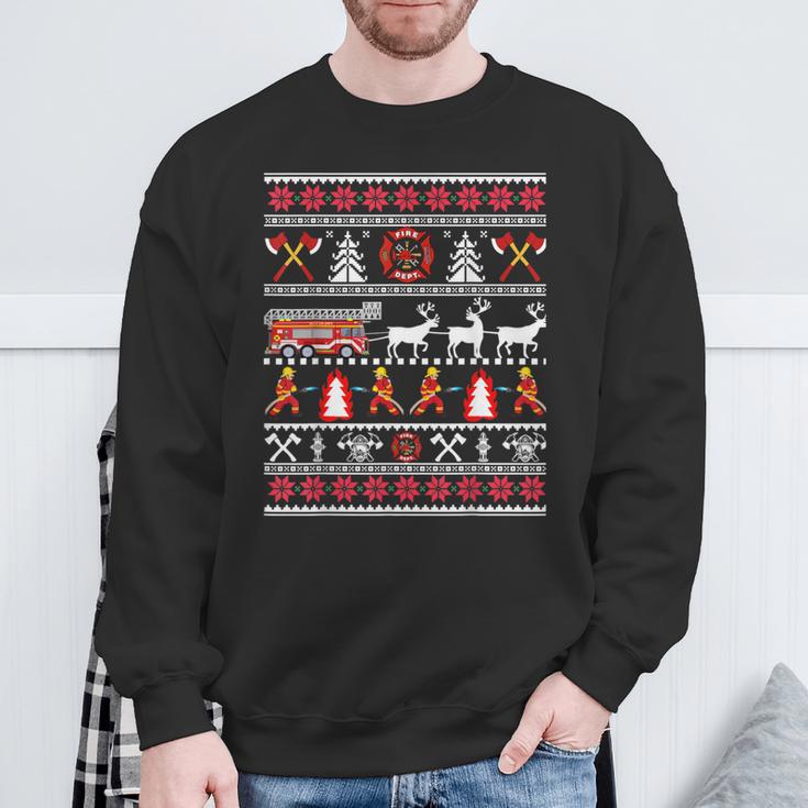 Fireman Ugly Christmas Sweater Fireman Fire Brigade Sweatshirt Geschenke für alte Männer