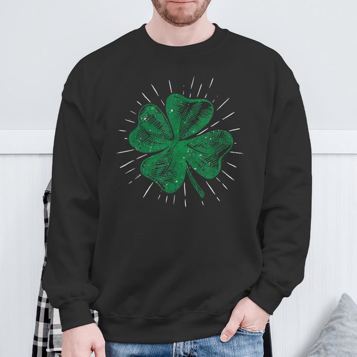 Four-Leaf Clover Ireland Lucky Charm Sweatshirt Geschenke für alte Männer