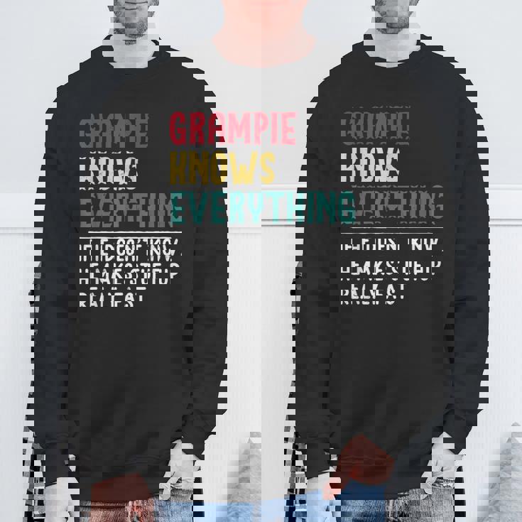 Grampie Know Everything Father's Day For Grandpa Sweatshirt Gifts for Old Men
