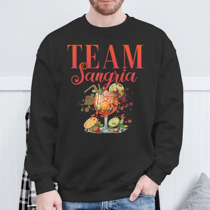 Hen Party Team Sangria Cocktail For Bartender Sweatshirt Geschenke für alte Männer