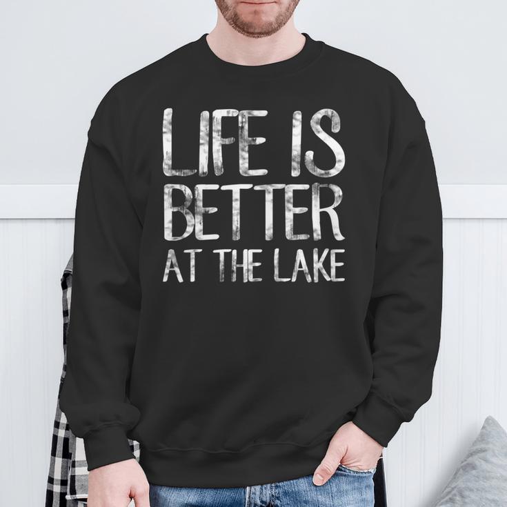 Humoristique Life Is Better At The Lake Manche Longue Sweater e Cadeaux pour les vieillards