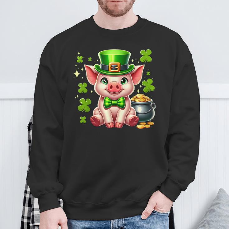 Lucky Pig New Year's Eve Pig New Year Lucky Pigs Sweatshirt Geschenke für alte Männer