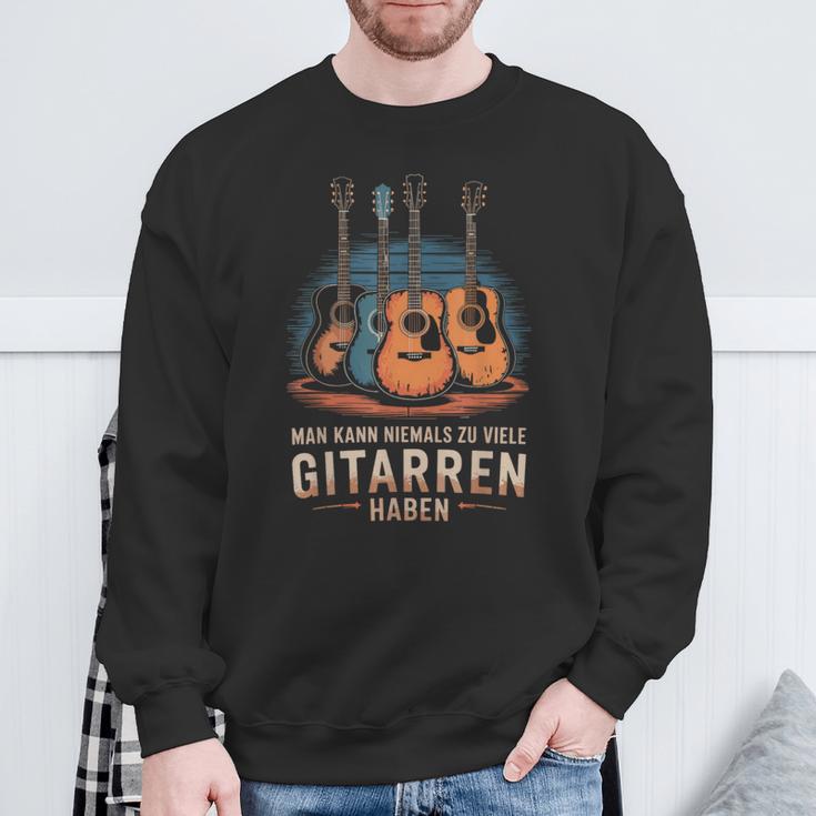 Man Kann Niemals Zuiele Gitarren Haben Gitarrist Sweatshirt Geschenke für alte Männer