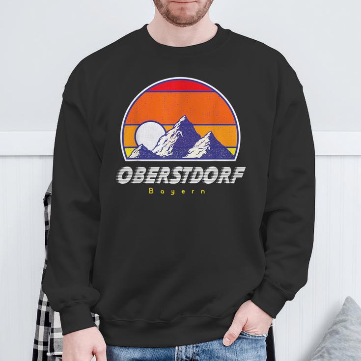 Oberstdorf Bayern Germany Retro 80S Ski Holidays Sweatshirt Geschenke für alte Männer