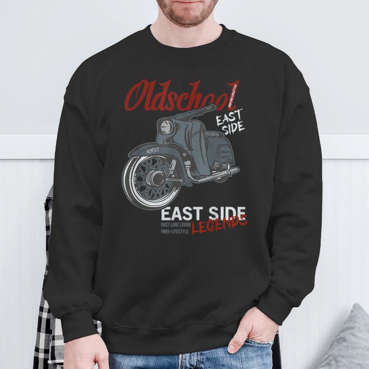 Oldschool Schwalbe Tuning Kr51 Simson Ddr Mofa Moped Sweatshirt Geschenke für alte Männer