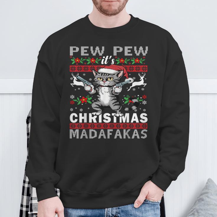 Pew Pew It's Christmas Madafakas Cat Santa Sweatshirt Geschenke für alte Männer