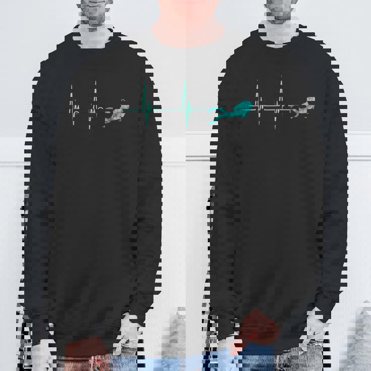 Scuba Diver Heartbeat Deep Diving EKG Pulseline Dive Sweatshirt Gifts for Old Men