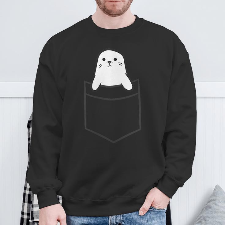 Seal In The Pocket Cute Baby Seals S Sweatshirt Geschenke für alte Männer