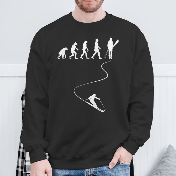 Skifahren Wintersport Skiliebhaber Evolution Des Skifahrers Sweatshirt Geschenke für alte Männer