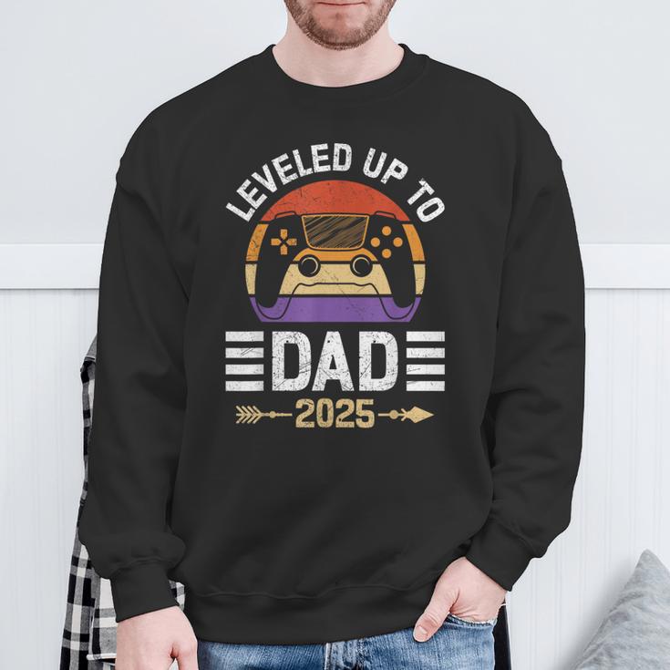 Spielerpapa Leveled Up To Daddy 2025 Dadintage Sweatshirt Geschenke für alte Männer