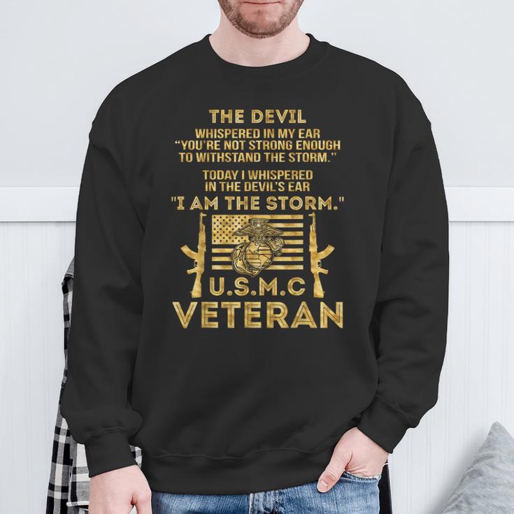 USMCeteran I Am The Storm Gold Foil Effect Sweatshirt Geschenke für alte Männer