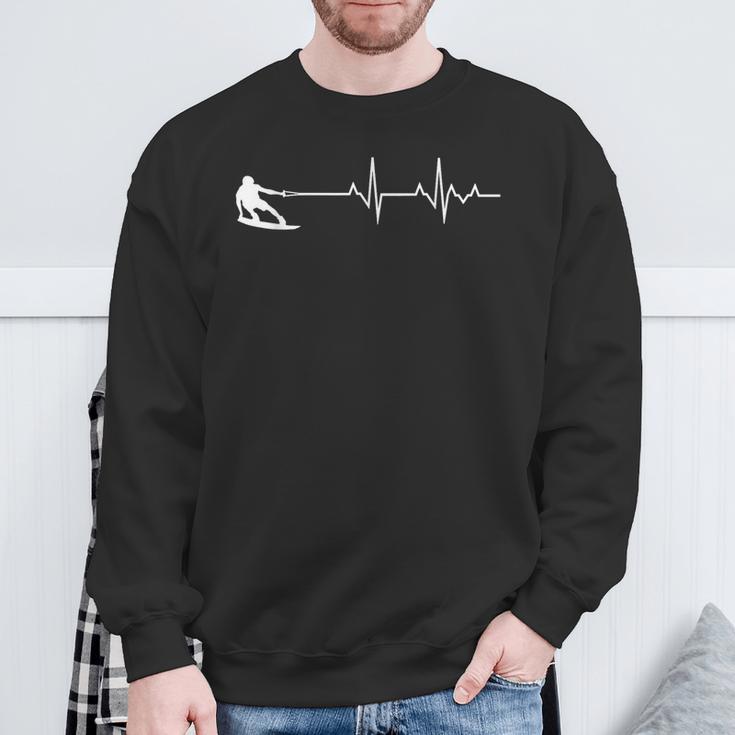 Wakeboard Heartbeat Sea Water Sports Wakeboarding Surfing Sweatshirt Geschenke für alte Männer