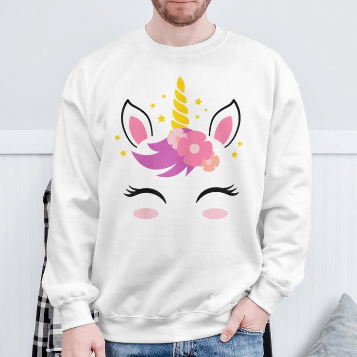 Birthday Surprise Unicorn Sweatshirt Geschenke für alte Männer