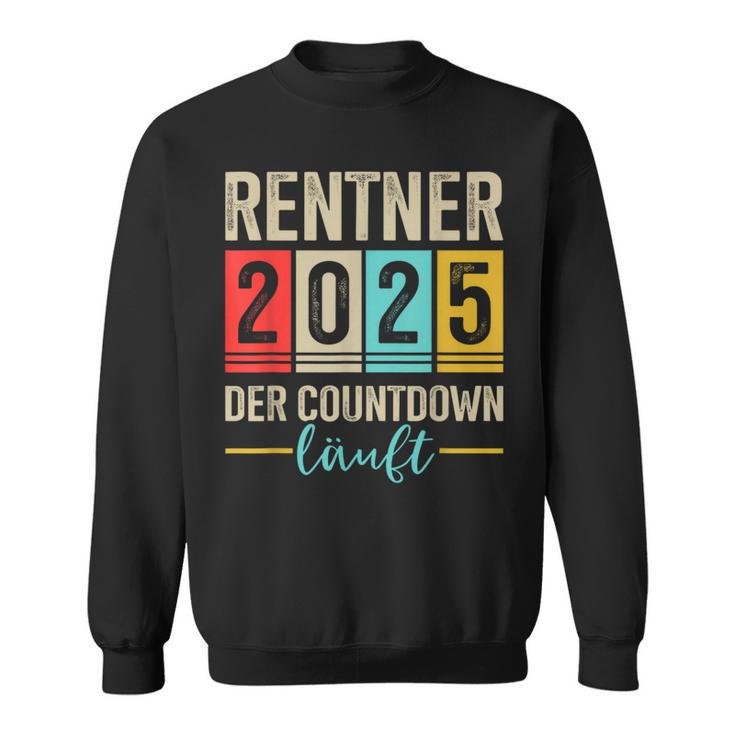 Pensioner 2025 Countdown Running For Retirement Sweatshirt