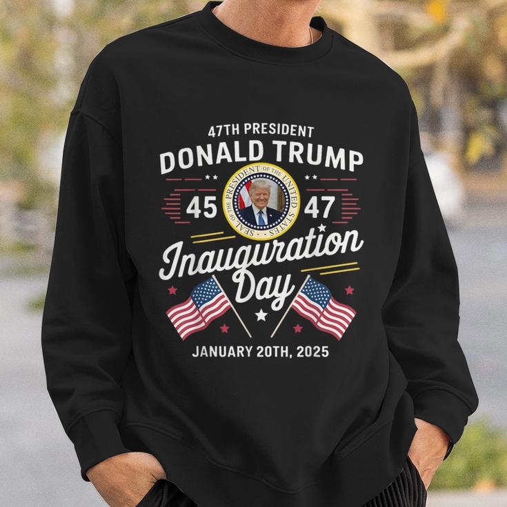 47Th President Donald Trump Housewarming Day Graphic Sweatshirt Geschenke für Ihn