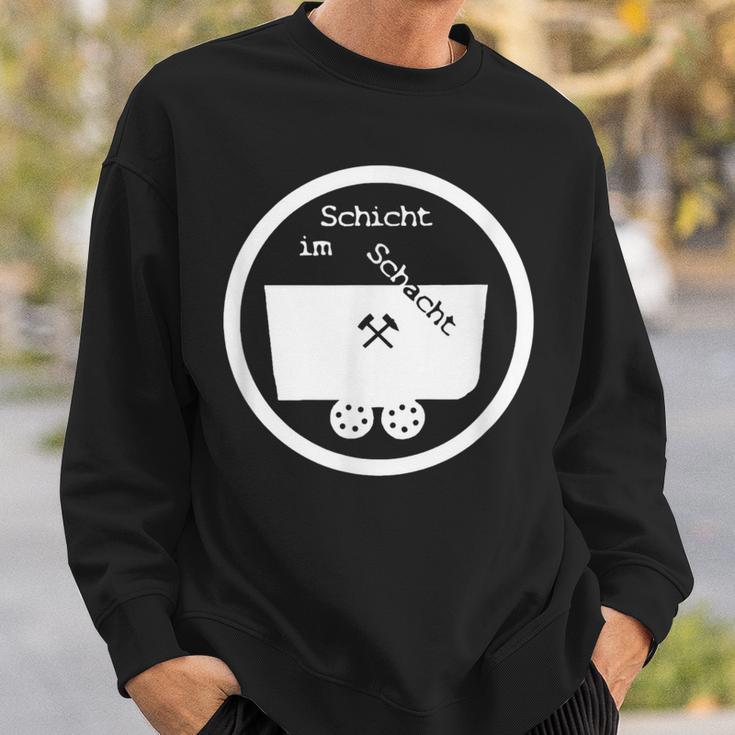 Against All Odds Layer In The Schacht Lore Sweatshirt Geschenke für Ihn