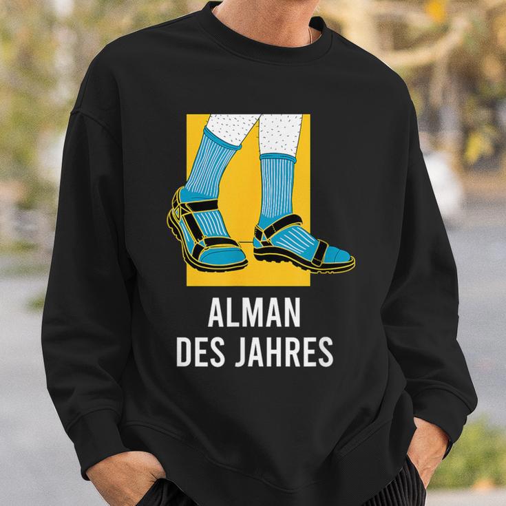 Alman With Sandals For Friends & Colleagues Sweatshirt Geschenke für Ihn