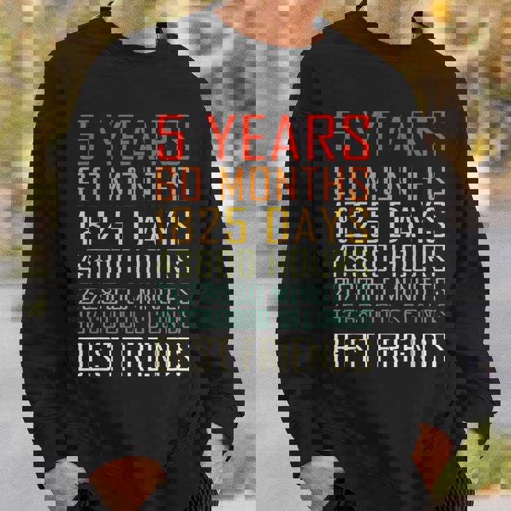 Best Friends Vintage 5 Years Friendship Anniversary Sweatshirt Gifts for Him
