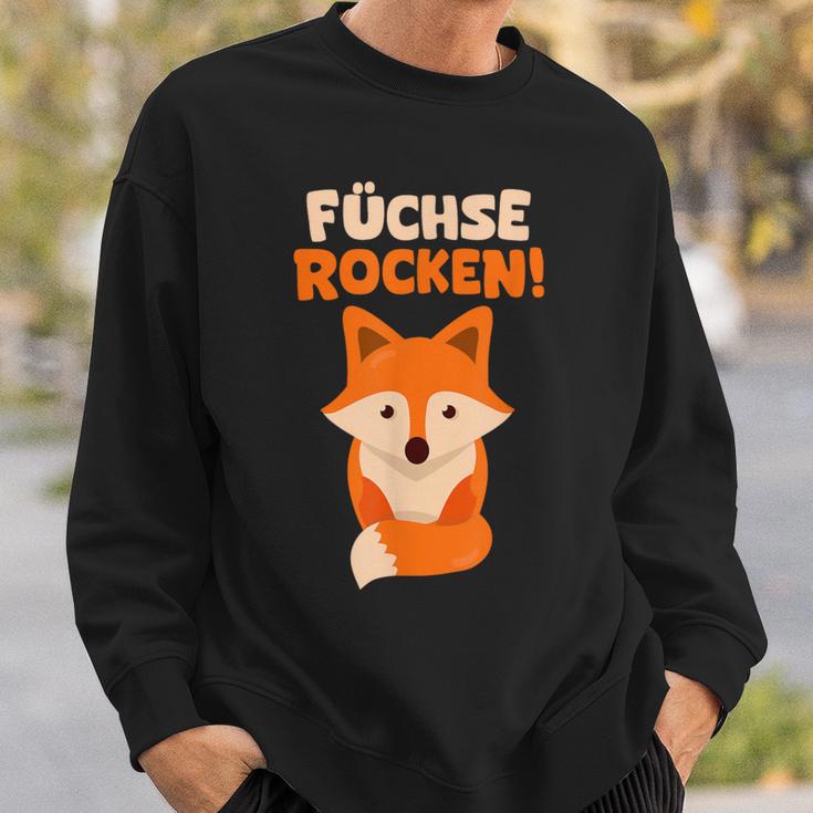 Children's With Fox Rocks Red Fox Pack Sweatshirt Geschenke für Ihn