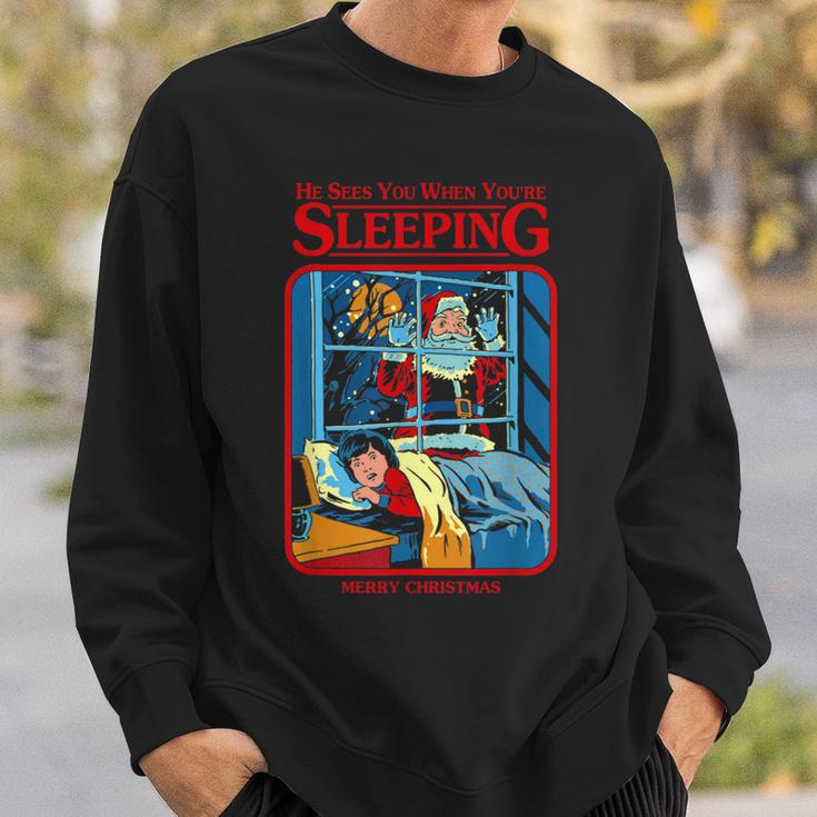 Er Sieht Dich Wenn Du Schlafst Frohe Weihnachts Sweatshirt Geschenke für Ihn