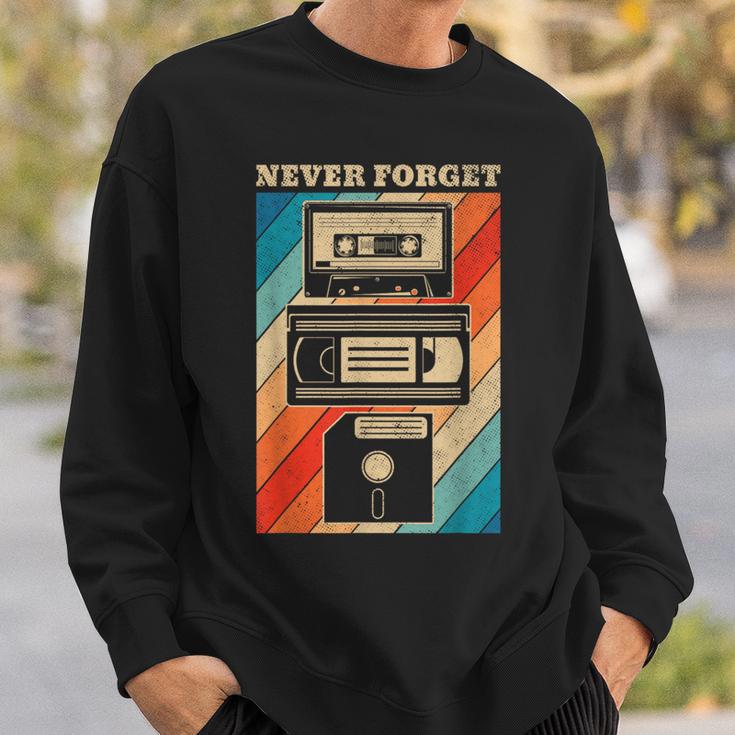 Never Forget Diskettehs Band 90S 80S Cassette Sweatshirt Geschenke für Ihn