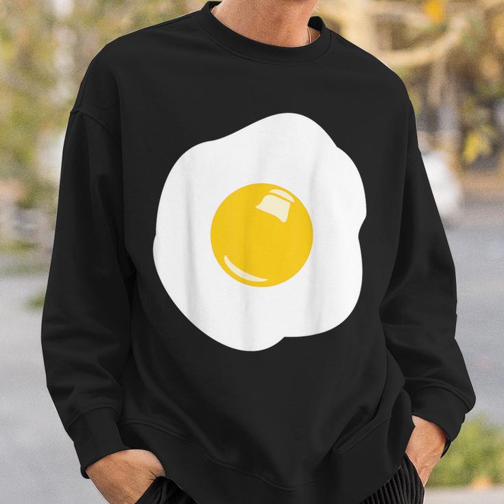 Fried Egg Eggs Costume Food Adult Child Food Carnival Sweatshirt Geschenke für Ihn