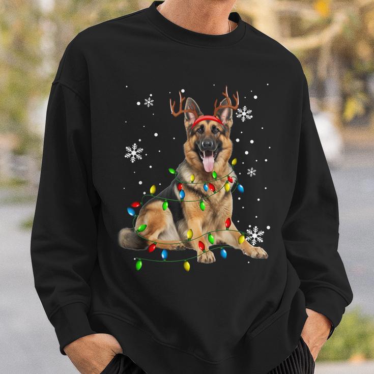 German Shepherd Christmas Tree Lighting Pyjamas Dog Lover Christmas Sweatshirt Geschenke für Ihn