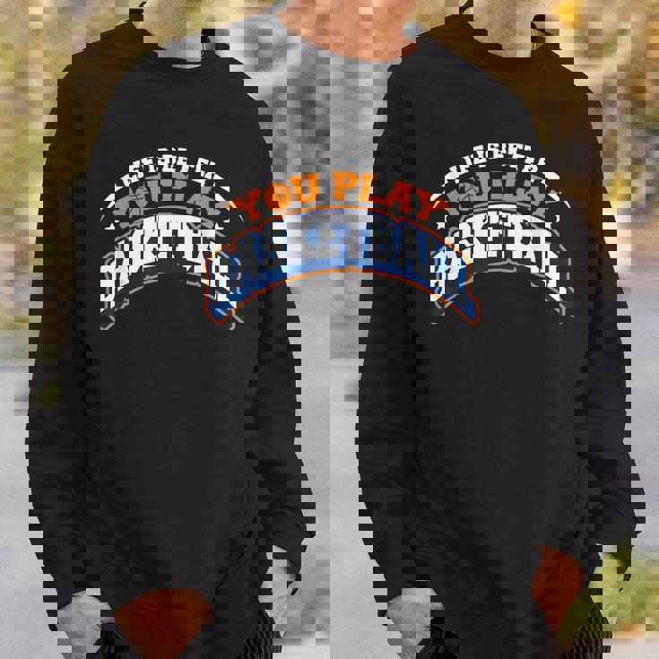 Laida Es Mejor Cuando Juegas Al Jugador Aficionado Al Baloncesto Camisa de entrenamiento Regalos para él