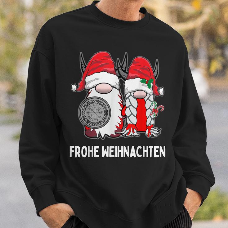 Nordic Gnomeiking Tomte Couple Merry Christmas German Sweatshirt Geschenke für Ihn