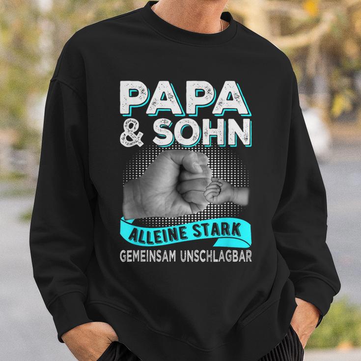 Papa Und Sohn Alleine Stark Gemeinsam Unschlagbar Father's Day Sweatshirt Geschenke für Ihn