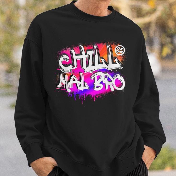 Saying Chill Mal Bro Graffiti S Sweatshirt Geschenke für Ihn