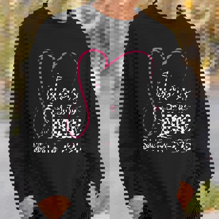 Sisters On The Loose Sisters Trip 2025 Vacation Lovers Sweatshirt Gifts for Him