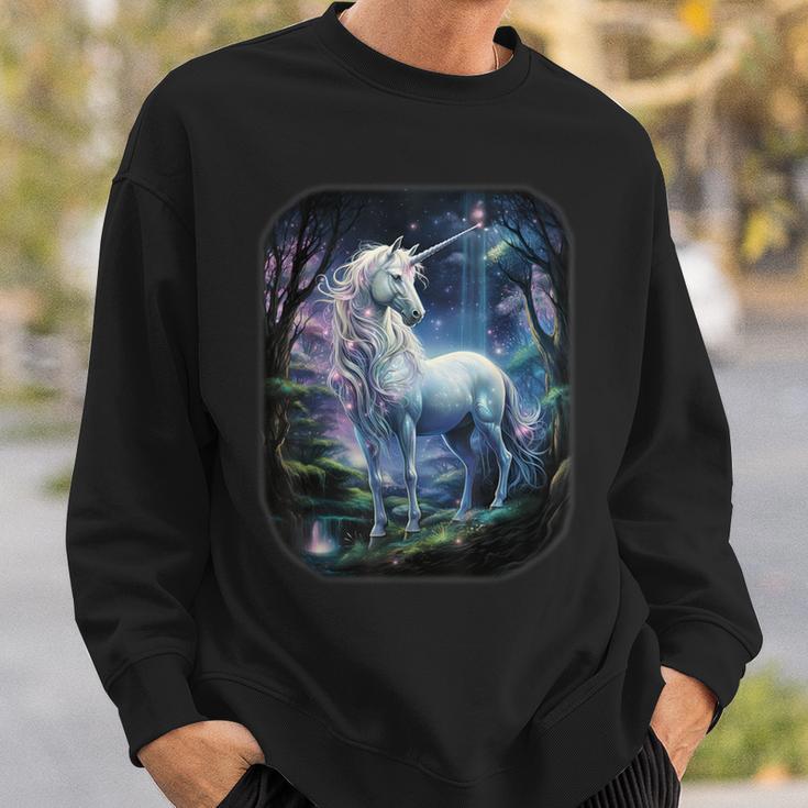 Unicorn Standing In The Forest Fantasy Nature Universe Sweatshirt Geschenke für Ihn