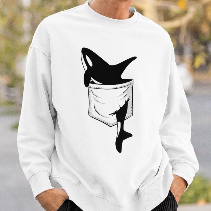 Casual Killer Whale Orca In Your Pocket Blue Sweatshirt Geschenke für Ihn