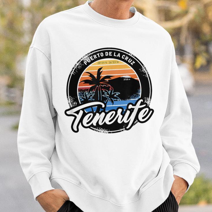 Teneriffa Puerto De La Cruz With Coordinates Gray Sweatshirt Geschenke für Ihn