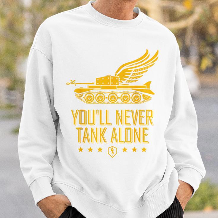 World Of Tanks Blitz You'll Never Tank Alone Sweatshirt Geschenke für Ihn