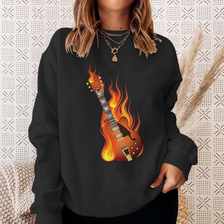 Brennede Rock Guitar Heavy Metal Music Sweatshirt Geschenke für Sie