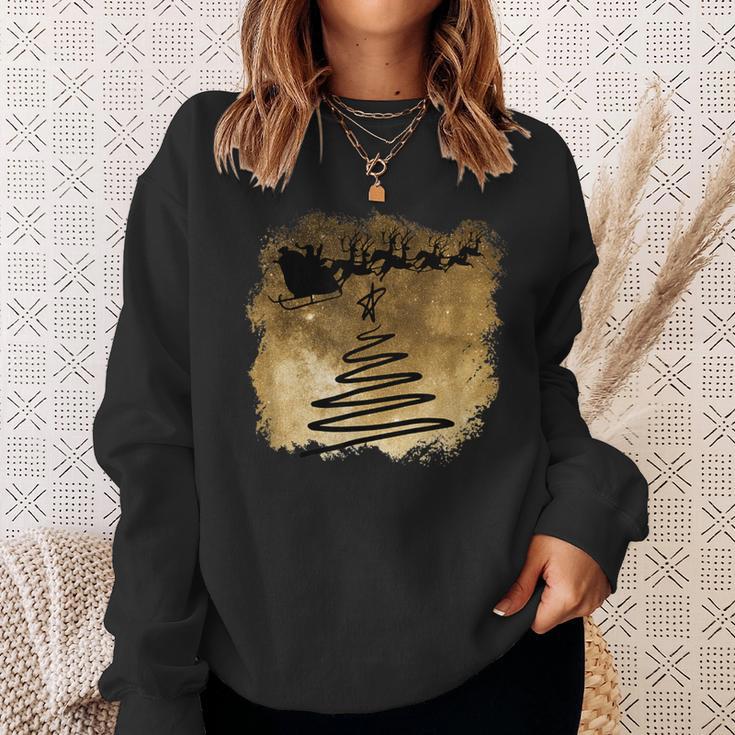 Christmas Sleigh Hand-Painted Christmas Tree Sweatshirt Geschenke für Sie