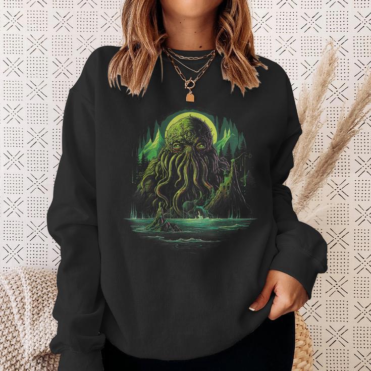Cthulhu Horror Lovecraft Camisa de entrenamiento Regalos para ella