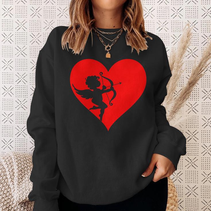 Cupid With Bow And Arrow Fun Love Heart Sweatshirt Geschenke für Sie