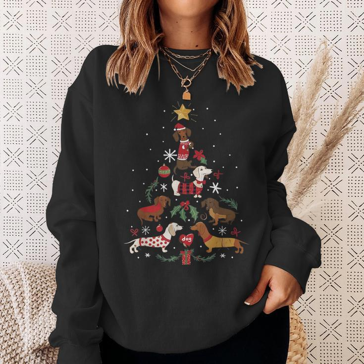 Dachshund Through The Snow Dog Christmas Tree Sweatshirt Geschenke für Sie